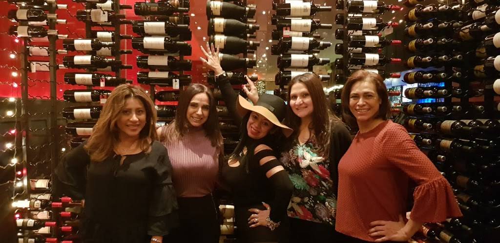 FINO | restaurant | 39-13 Bell Blvd, Bayside, NY 11361, USA | 7182291330 OR +1 718-229-1330