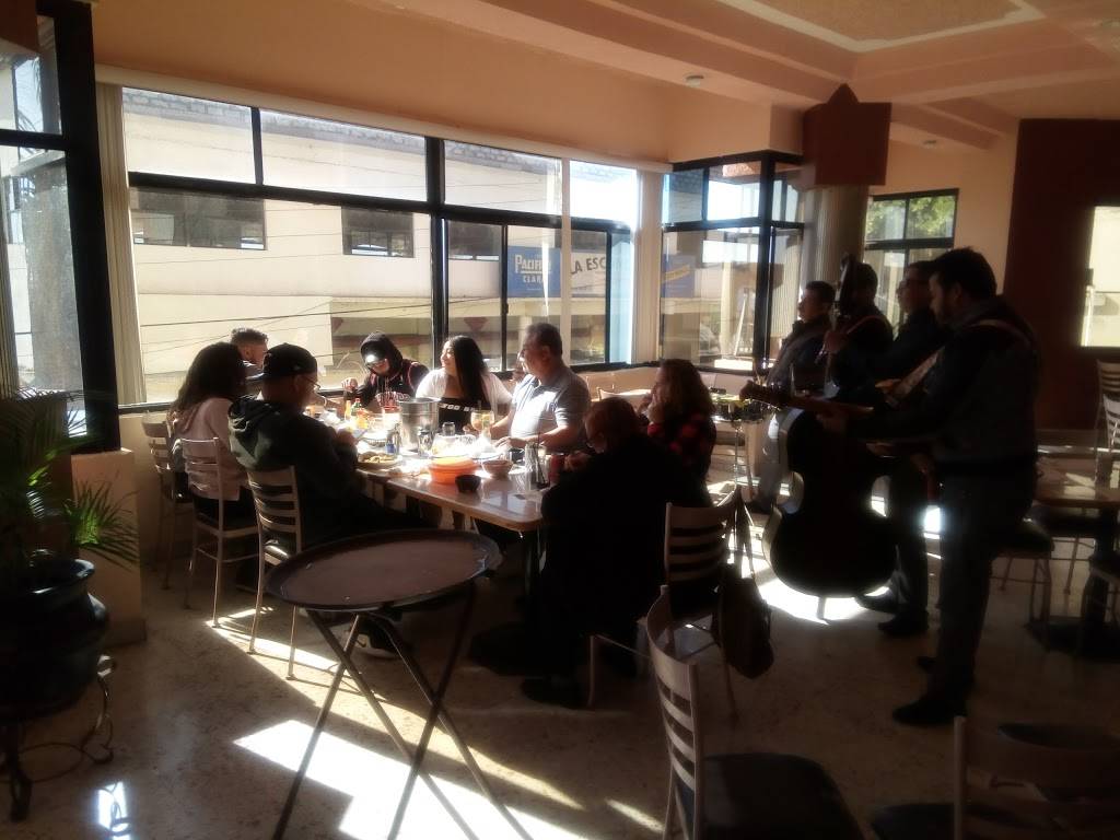 Jatay | restaurant | 22712 Puerto Nuevo, Baja California, Mexico | 016611101356 OR +52 661 110 1356