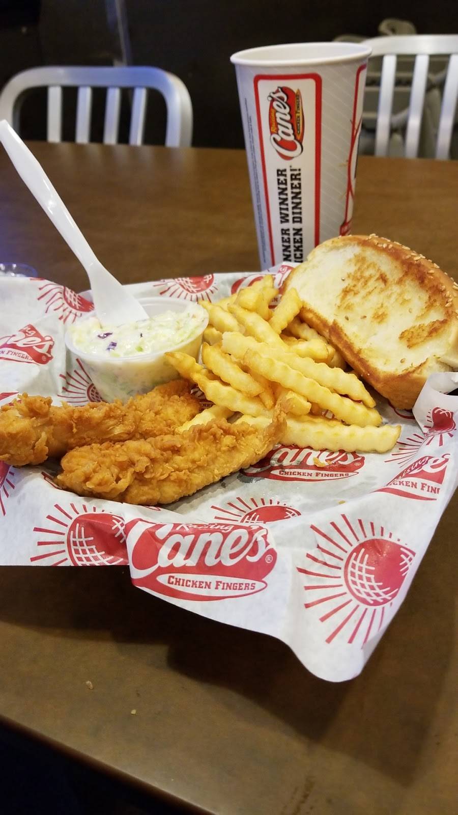 Raising Canes Chicken Fingers | meal takeaway | 10255 S Memorial Dr, Tulsa, OK 74133, USA | 9183644820 OR +1 918-364-4820