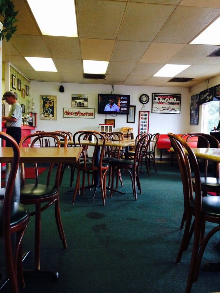 Rockys Pizza | restaurant | 2, 1531, 1003 E Jackson Blvd, Jonesborough, TN 37659, USA | 4237532433 OR +1 423-753-2433