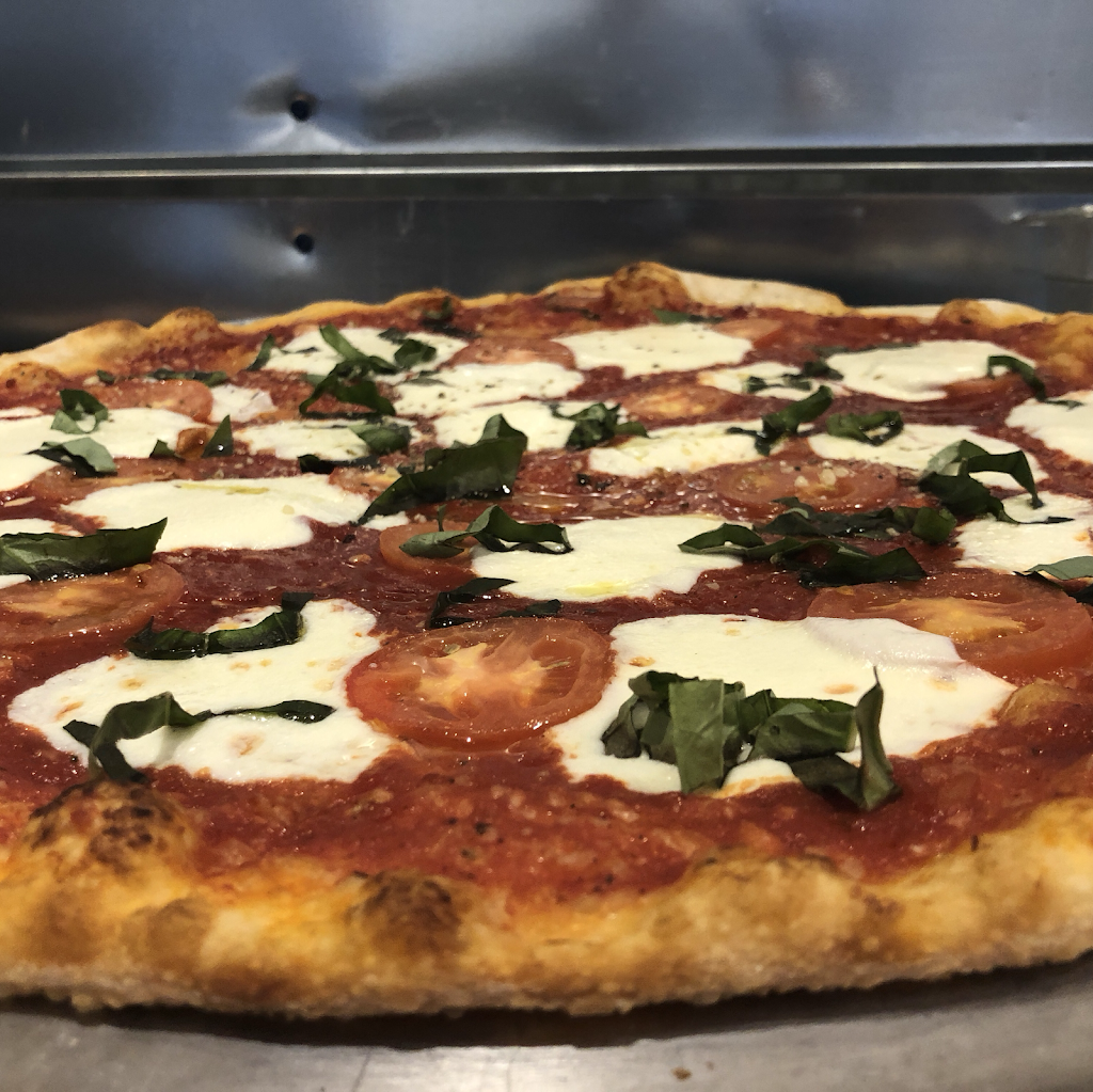 Ricos Pizzeria | restaurant | 322 John Ringling Blvd, Sarasota, FL 34236, USA | 9413881442 OR +1 941-388-1442