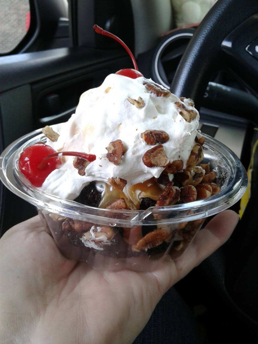 Sonic Drive-In | restaurant | 4648 Atlantic Ave, Raleigh, NC 27604, USA | 9198765185 OR +1 919-876-5185