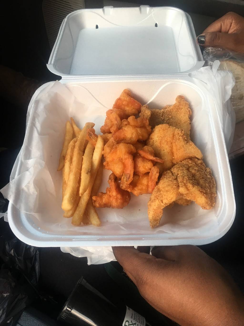 Als Fresh Fish & Chicken | restaurant | 19739 West 12 Mile Road, Southfield, MI 48076, USA | 2485574499 OR +1 248-557-4499