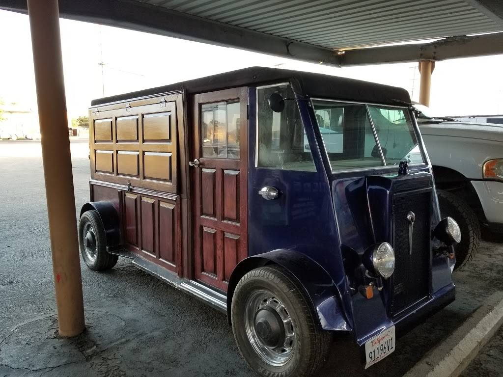 Tacos Galacticos | restaurant | 1223 E Houston Ave, Visalia, CA 93292, USA | 5596271106 OR +1 559-627-1106