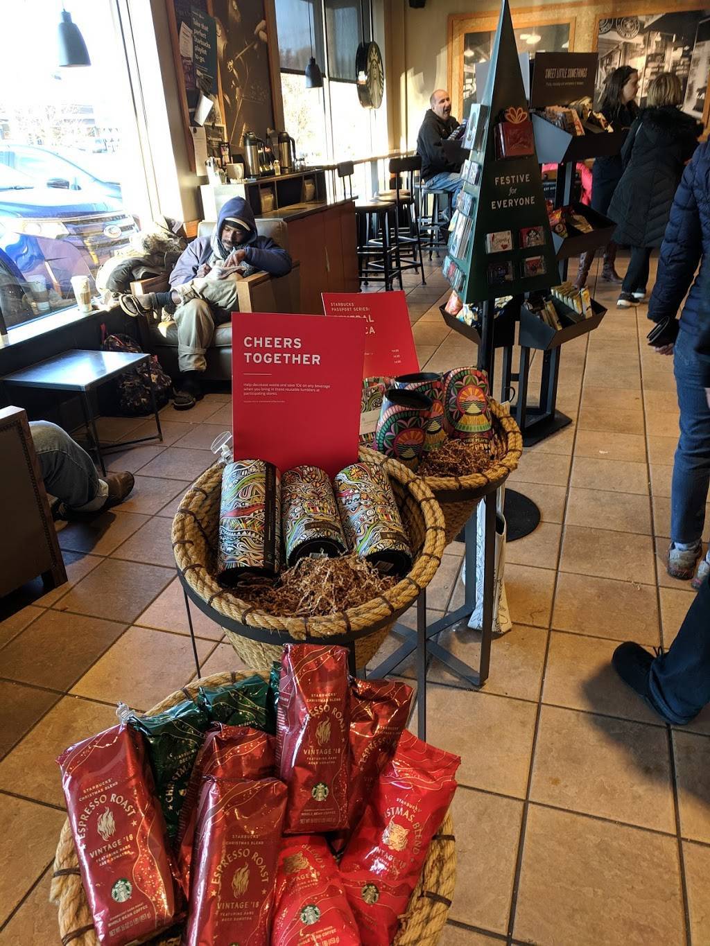 Starbucks | cafe | 1737 Marsh Rd, Wilmington, DE 19810, USA | 3024791240 OR +1 302-479-1240