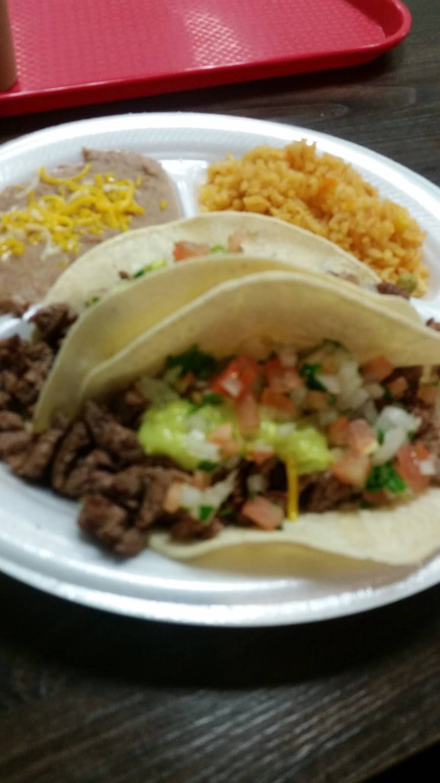 Yulianas mexican food | restaurant | 2473 S Higley Rd #103, Gilbert, AZ 85295, USA | 4808221644 OR +1 480-822-1644