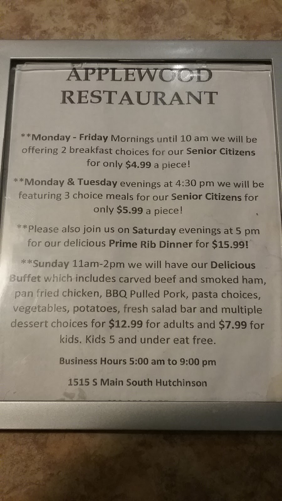 Plaza Grill | restaurant | 1515 S Main St, Hutchinson, KS 67505, USA | 6202593155 OR +1 620-259-3155