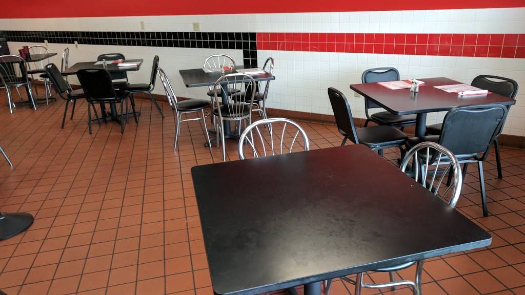 Chrissys Steak Shop | restaurant | 3063 William Penn Hwy, Easton, PA 18045, USA | 6102534033 OR +1 610-253-4033