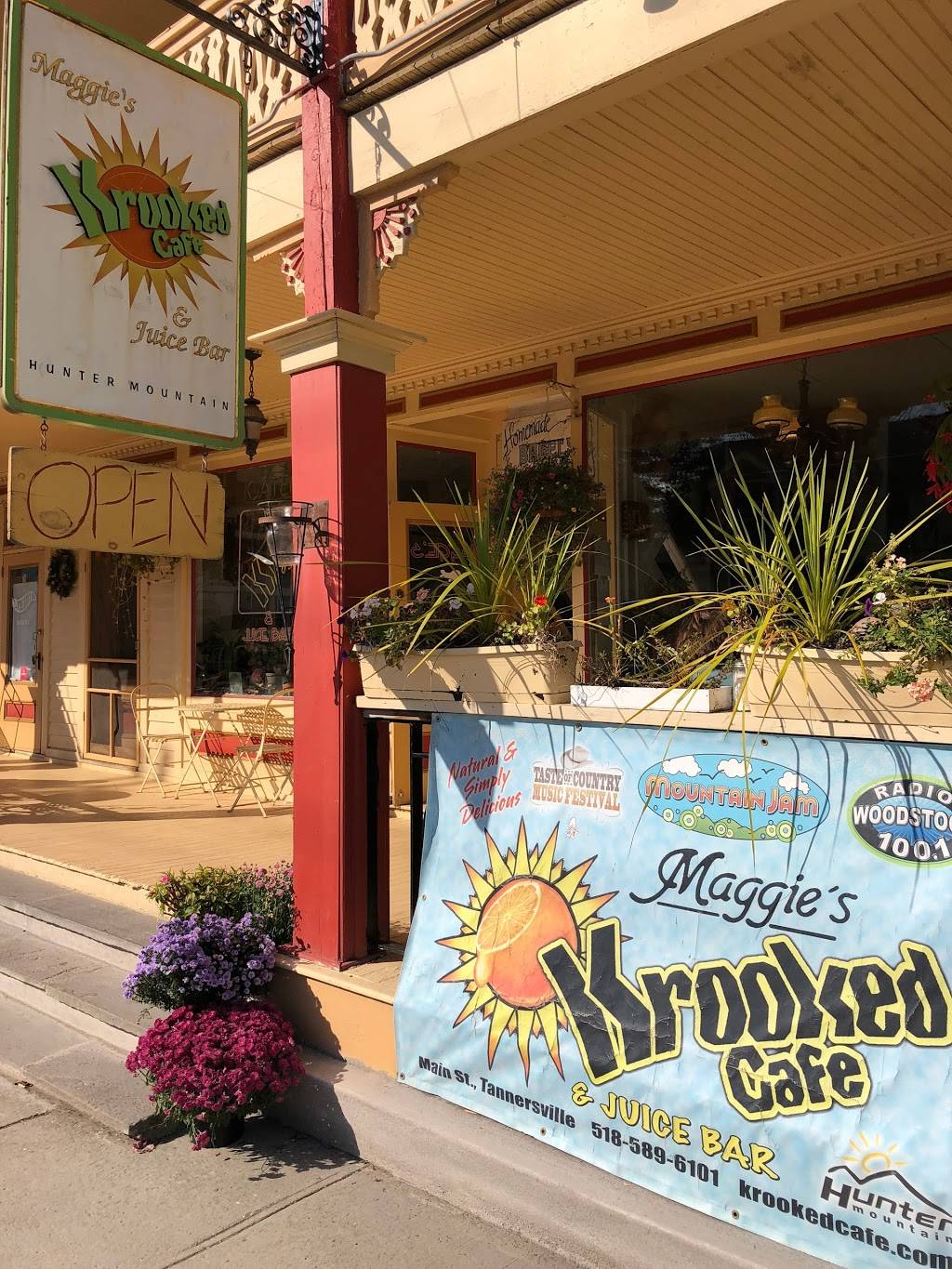 Maggies Krooked Cafe | cafe | 6000 Main St, Tannersville, NY 12485, USA | 5185896101 OR +1 518-589-6101