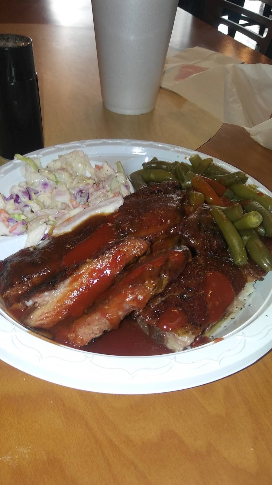 Hardemans BBQ | restaurant | 2425 W Kiest Blvd, Dallas, TX 75233, USA | 2143302210 OR +1 214-330-2210