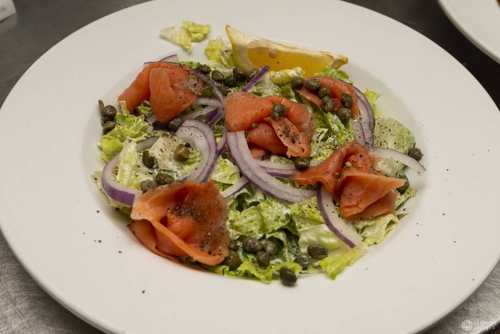 Restaurant Amijo Inc | restaurant | 189 Avenue Centrale N, Stratford, QC G0Y 1P0, Canada | 4184431212 OR +1 418-443-1212