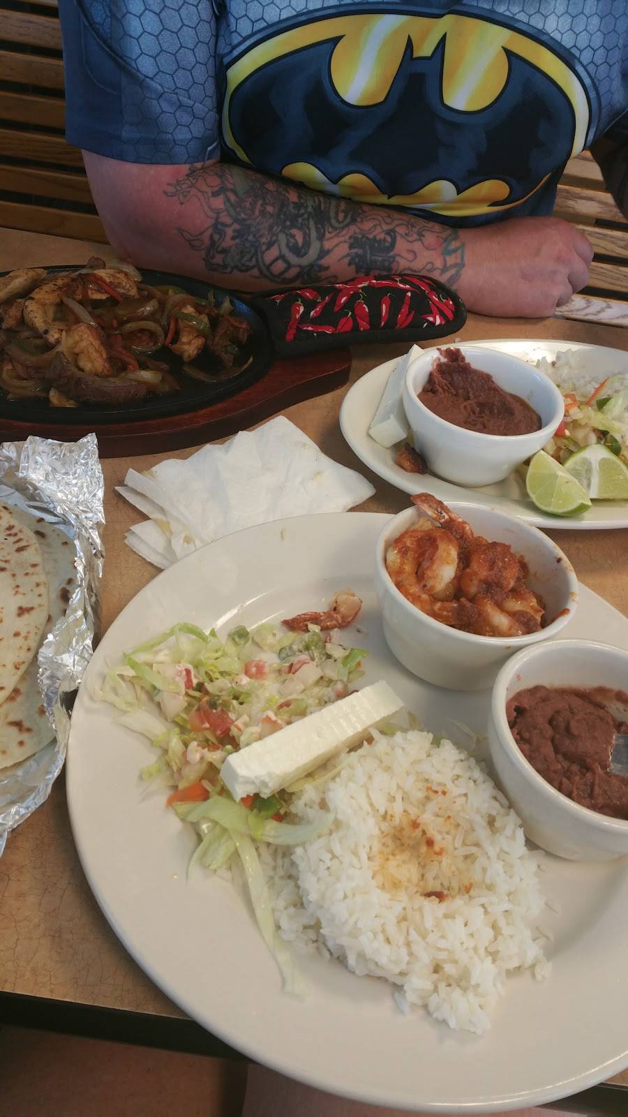 La Nueva Hacienda 2 | restaurant | 1112 W Judge Perez Dr, Chalmette, LA 70043, USA | 5043452303 OR +1 504-345-2303