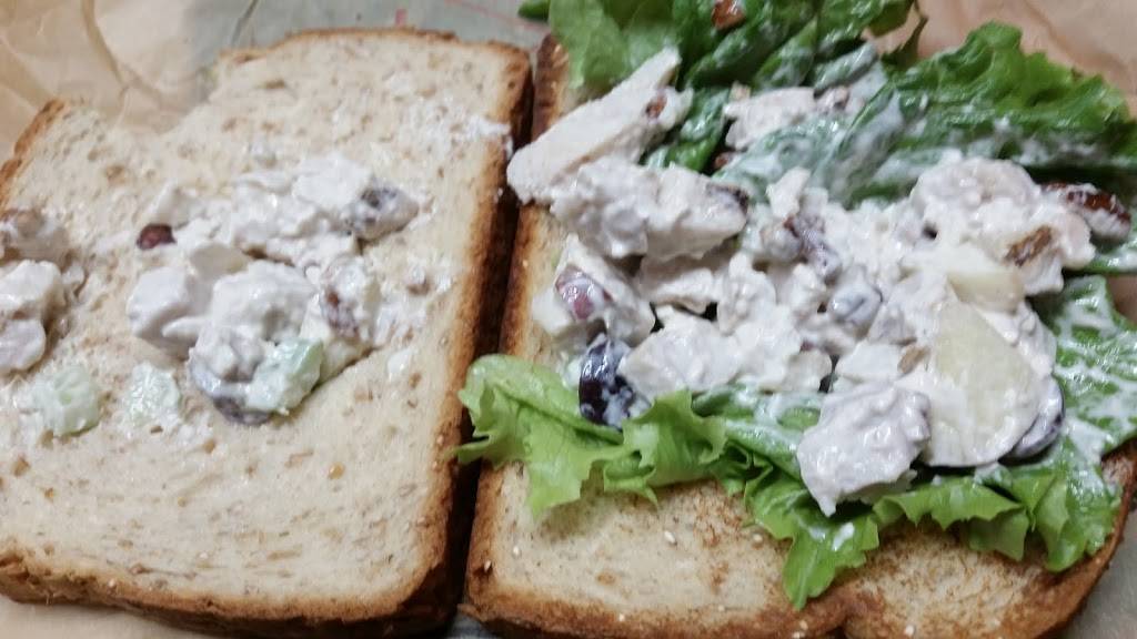 Arbys | restaurant | 1535 Lehigh St, Allentown, PA 18103, USA | 6107972034 OR +1 610-797-2034