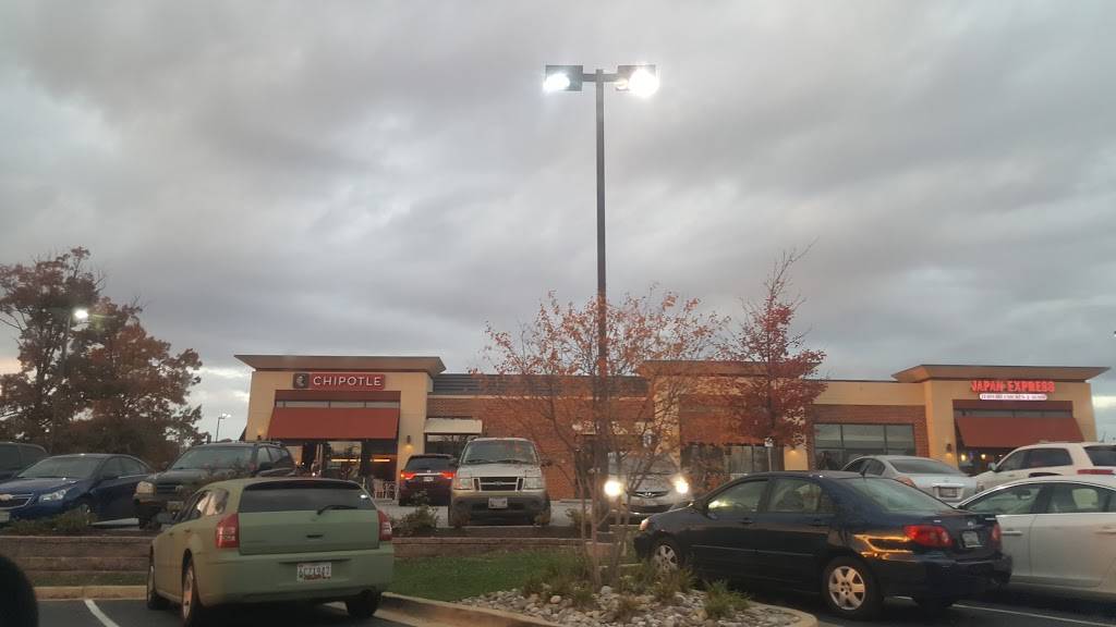 Chipotle Mexican Grill | restaurant | 105 Drury Dr Ste B, La Plata, MD 20646, USA | 3013921924 OR +1 301-392-1924