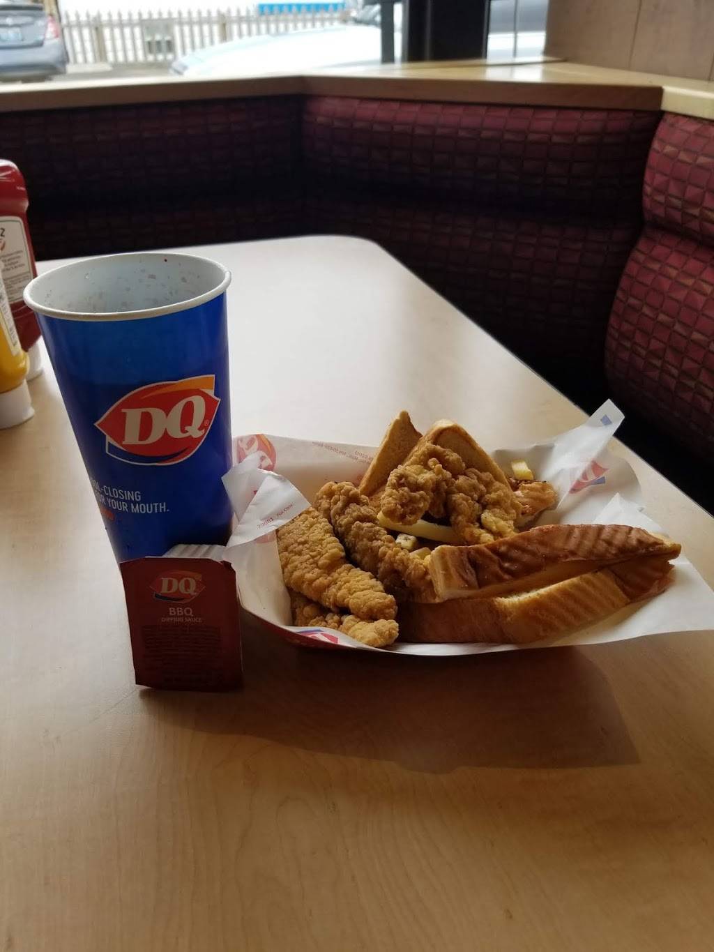 Dairy Queen Grill & Chill | restaurant | 4137 Taylor Blvd, Louisville, KY 40215, USA | 5023614590 OR +1 502-361-4590