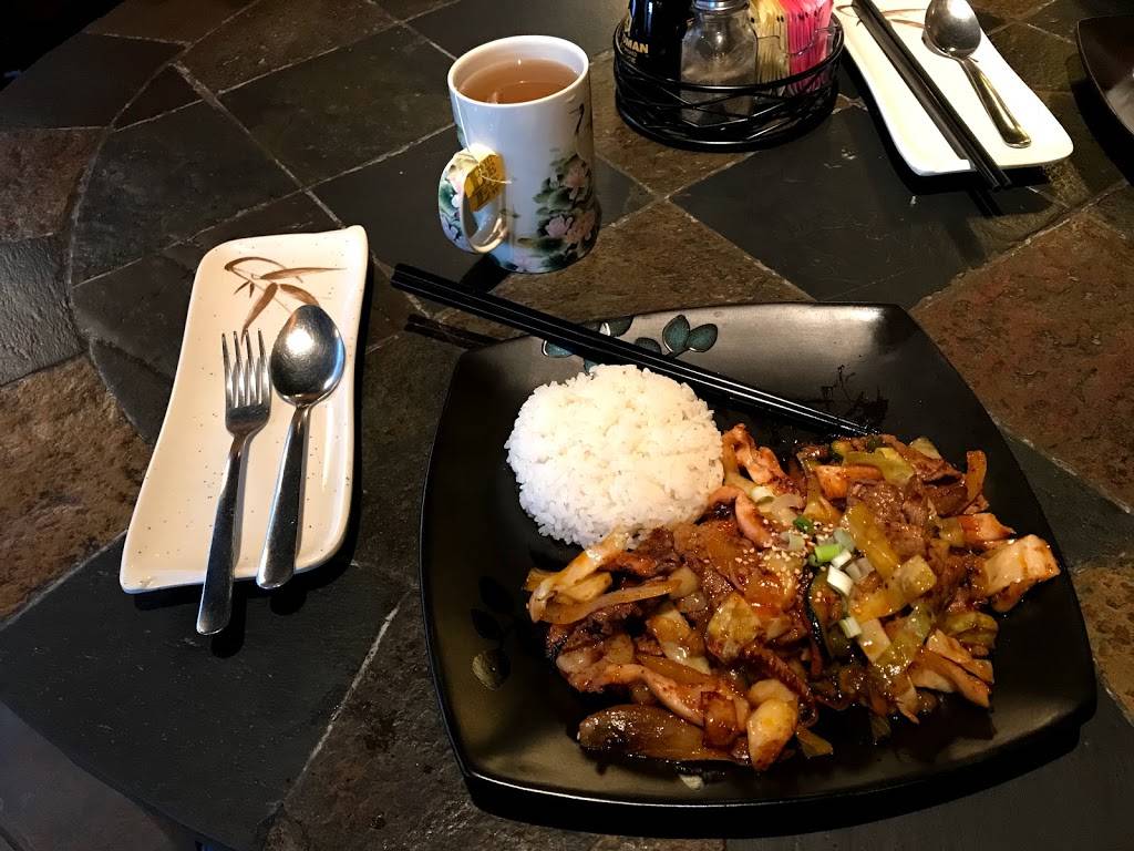 Hot Stone Korean Grill | restaurant | 3743 N Rock Rd # 100, Wichita, KS 67226, USA | 3164257082 OR +1 316-425-7082