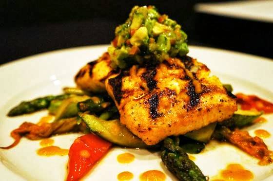 Mas Alla del Sol | restaurant | 5848 N Broadway, Chicago, IL 60660, USA | 7736541900 OR +1 773-654-1900