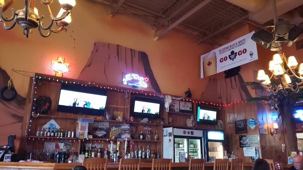 Wild Wing | restaurant | 570 Kingston Rd #4, Pickering, ON L1V 1A6, Canada | 9058319464 OR +1 905-831-9464