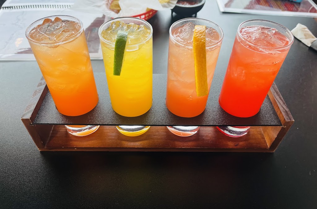 Casa Margarita Mexican Bar and grill | restaurant | 1106 Army Post Rd, Des Moines, IA 50315, USA | 5156306755 OR +1 515-630-6755