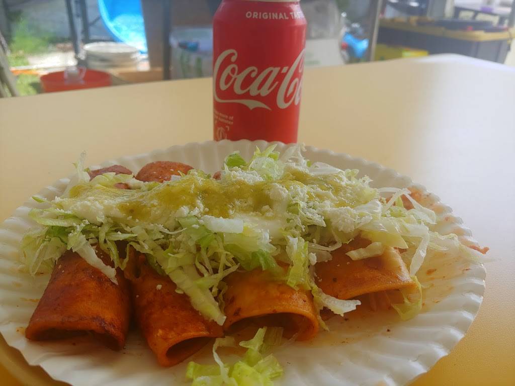 Altamiranos Catering | restaurant | 9743 Linden Ave, Bloomington, CA 92316, USA | 9096378964 OR +1 909-637-8964