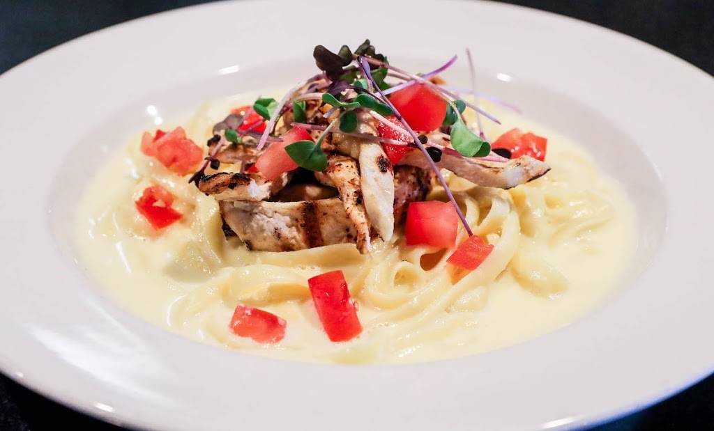 M & J Bistro | restaurant | 2503 N Tracy Blvd, Tracy, CA 95376, USA | 2098322727 OR +1 209-832-2727