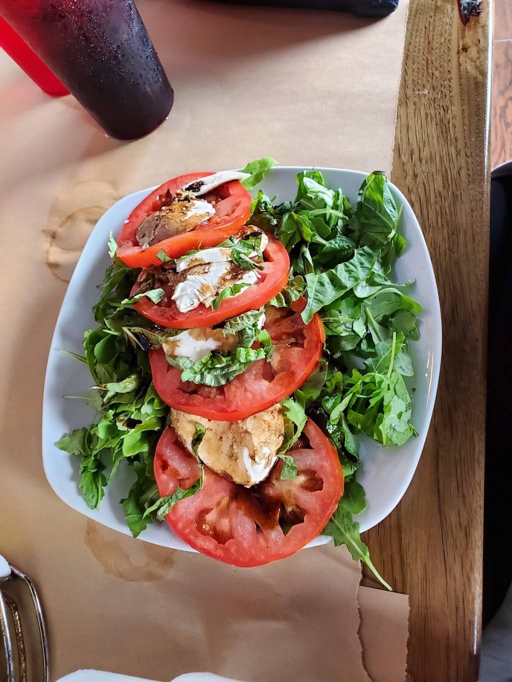 Overseas Pub and Grill | restaurant | 3574 Overseas Hwy, Marathon, FL 33050, USA | 3052904666 OR +1 305-290-4666