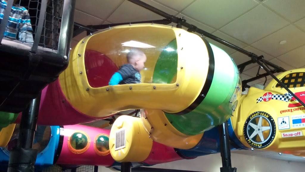 Chuck E. Cheeses | restaurant | 1000 Lehigh Valley Mall, Whitehall, PA 18052, USA | 6102669473 OR +1 610-266-9473