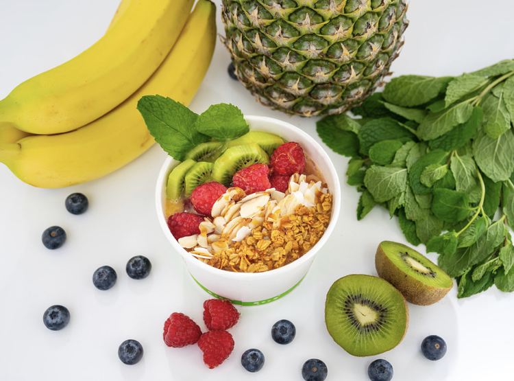 Pure Juice & Salads | restaurant | 3828 W Van Buren St, Phoenix, AZ 85009, USA | 6022720113 OR +1 602-272-0113