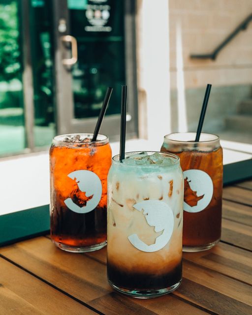 White Rhino Coffee | cafe | 414 W Main St, Waxahachie, TX 75165, USA | 2149037082 OR +1 214-903-7082