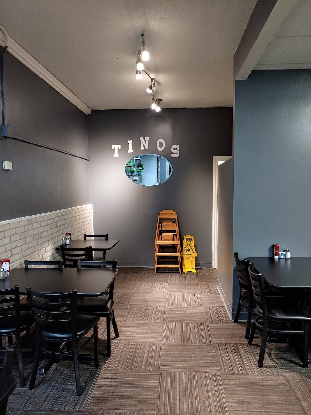 Tinos Greek-American Family Restaurant | restaurant | 5826 Cheviot Rd, Cincinnati, OH 45247, USA | 5132450095 OR +1 513-245-0095