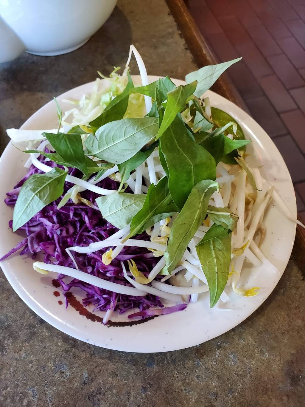 Viet Thai Kitchen | restaurant | 1468 Victoria Park Ave #1, North York, ON M4A 2M2, Canada | 6473474448 OR +1 647-347-4448