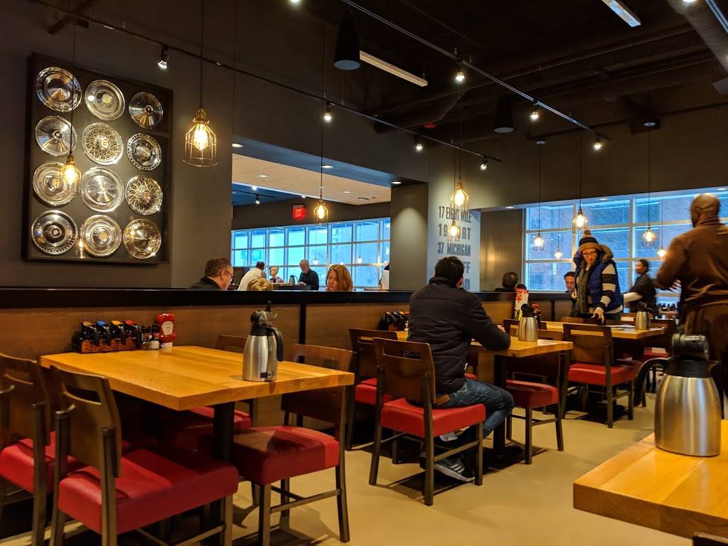 Applebees Grill + Bar | restaurant | 333 E Jefferson Ave, Detroit, MI 48226, USA | 3138795141 OR +1 313-879-5141