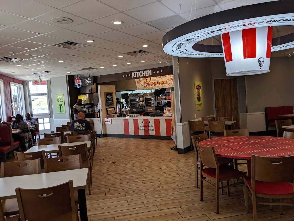 KFC | restaurant | 630 Cahaba Valley Rd, Pelham, AL 35124, USA | 2057331802 OR +1 205-733-1802