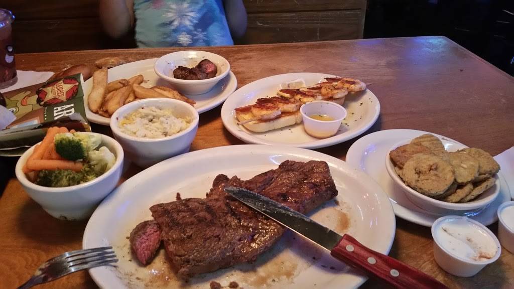 Texas Roadhouse | restaurant | 1005A Gould Dr, Bossier City, LA 71111, USA | 3187467122 OR +1 318-746-7122