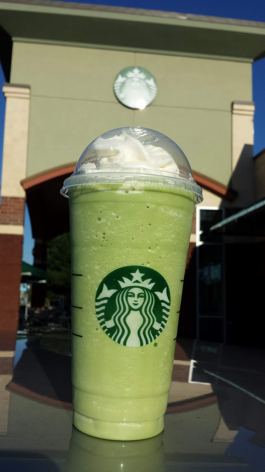 Starbucks | cafe | 303 Bridge St, Clarkston, WA 99403, USA | 5097518472 OR +1 509-751-8472