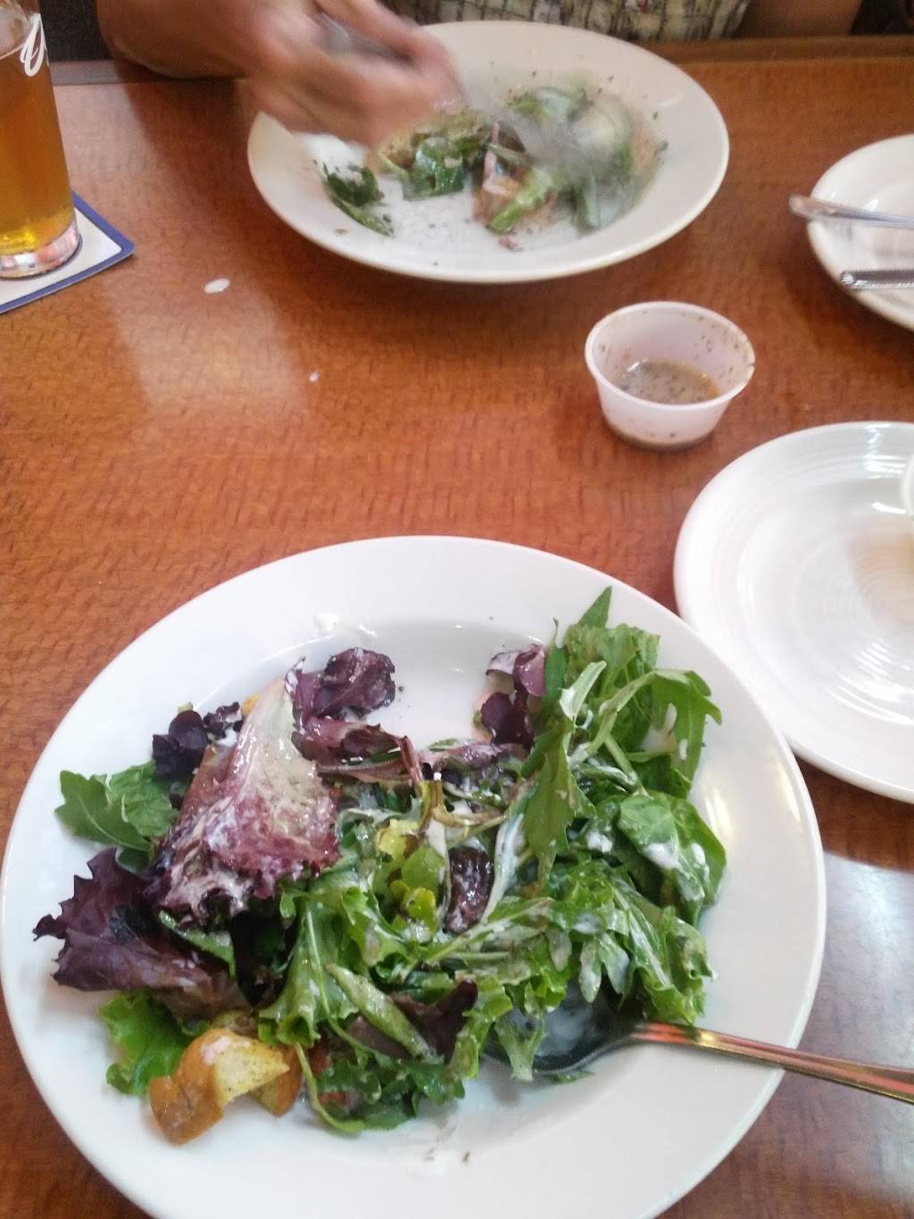 Oggis Pizza & Brewing Co | restaurant | bldg d, 19201 Bear Valley Rd bldg d, Apple Valley, CA 92308, USA | 7602408977 OR +1 760-240-8977