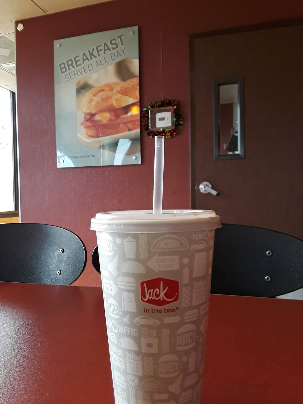 Jack in the Box | restaurant | 17401 17th St, Tustin, CA 92780, USA | 7147319960 OR +1 714-731-9960