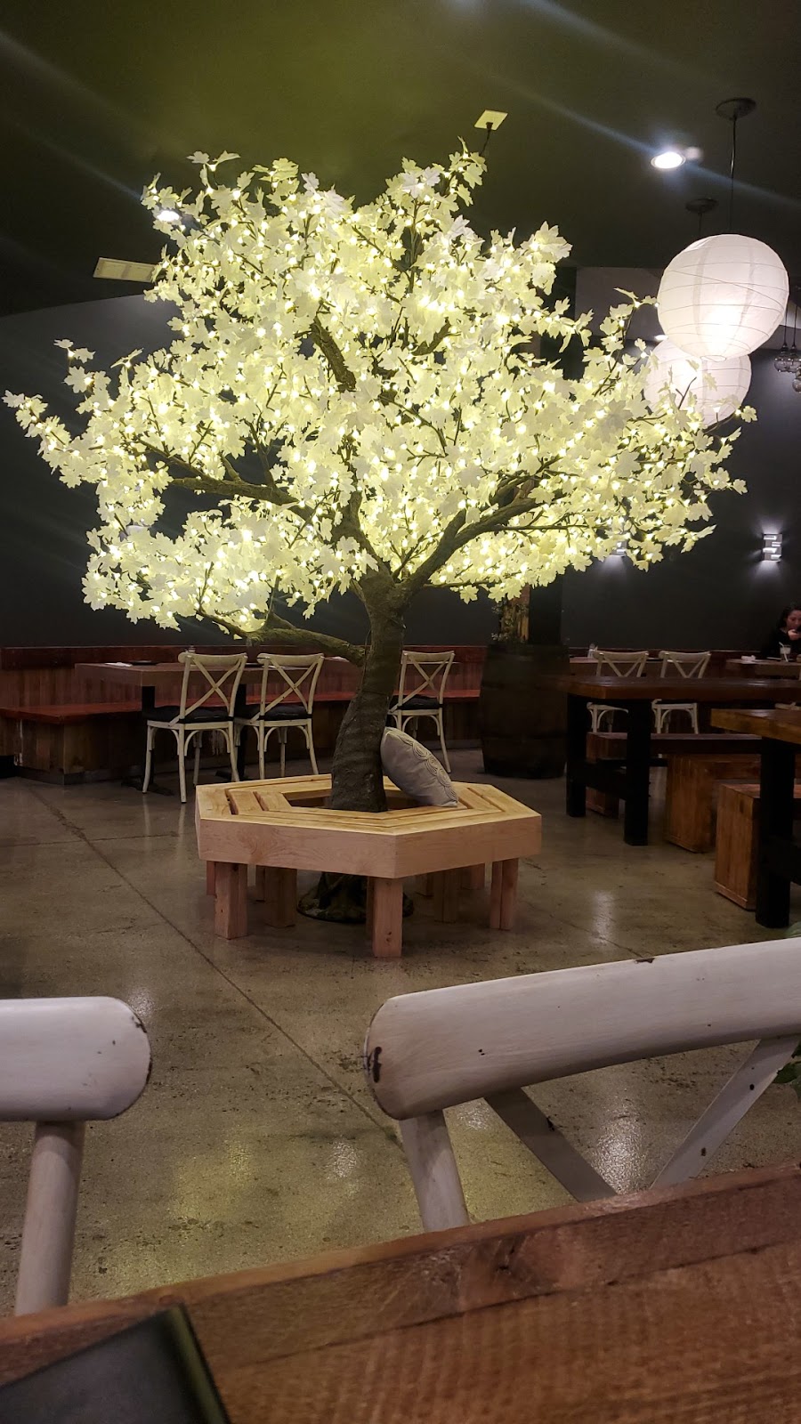 Hana Maru Sushi | restaurant | 375 W Birch St, Brea, CA 92821, USA | 7145822308 OR +1 714-582-2308