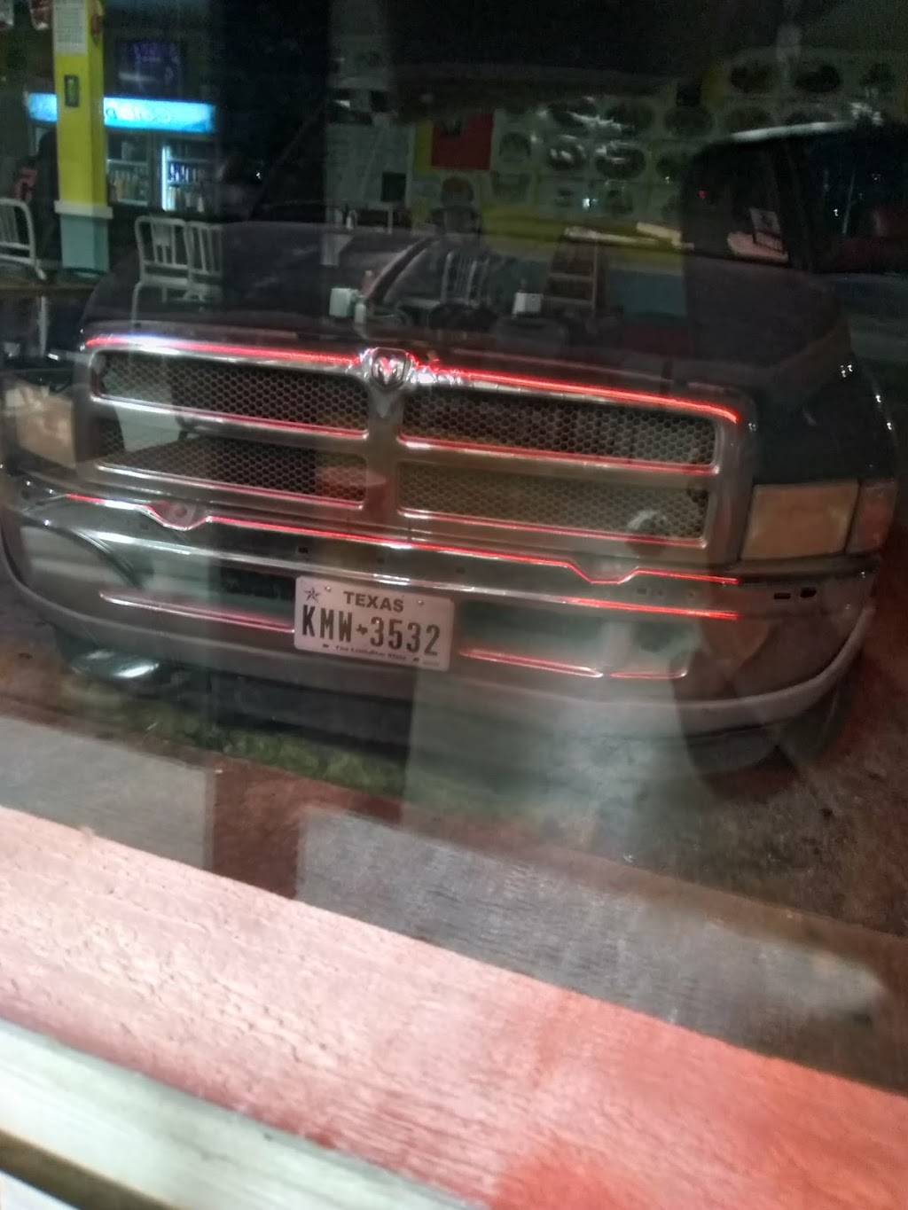 Antojitos Salvadorenos | restaurant | 1011 Telephone Rd, Houston, TX 77023, USA | 7139246995 OR +1 713-924-6995