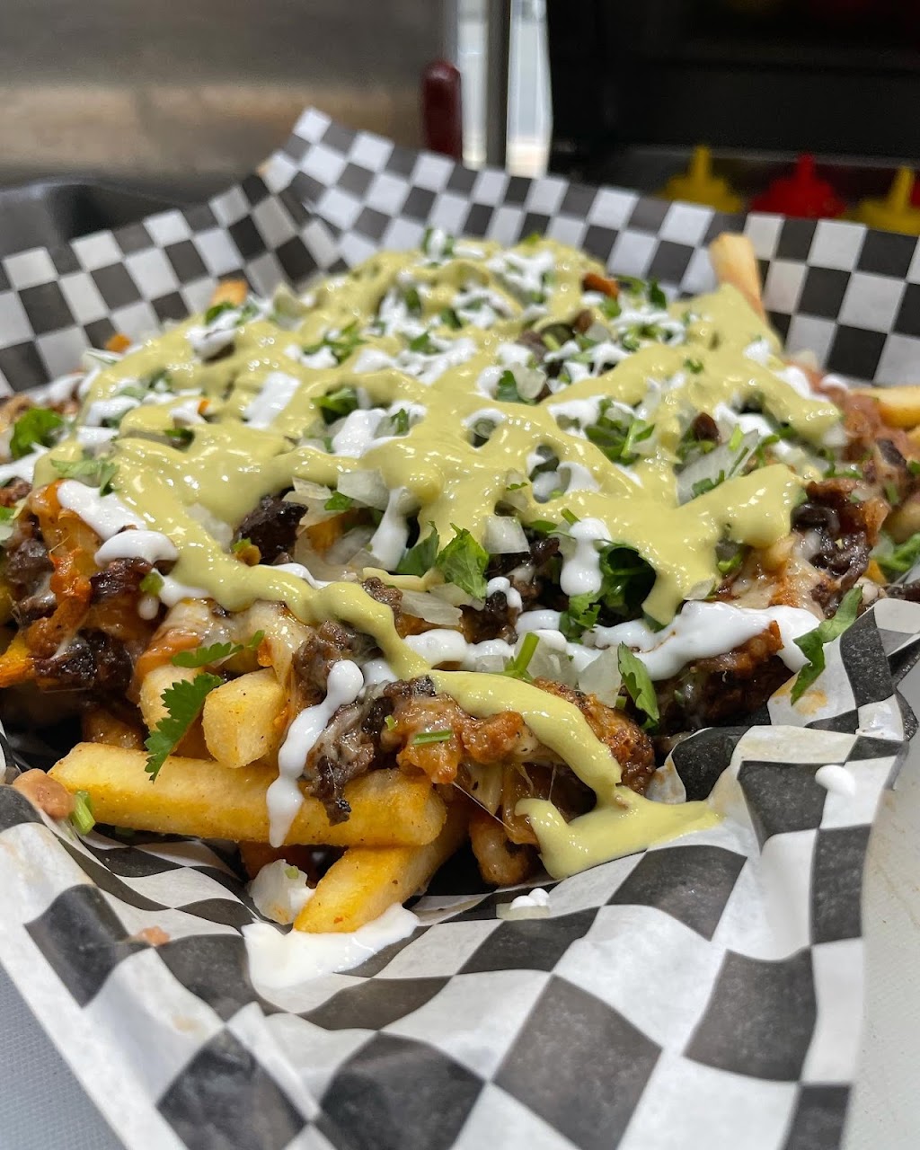 Tacos El Guero | restaurant | 10087 Sierra Ave, Fontana, CA 92335, USA | 9093558582 OR +1 909-355-8582