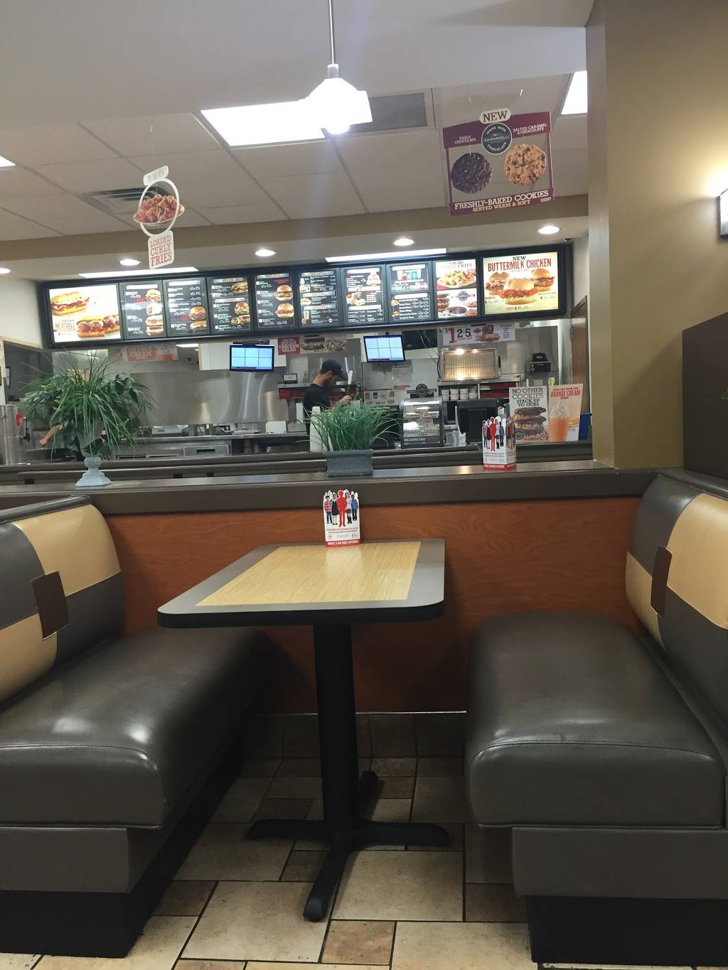 Arbys | restaurant | 33491 23 Mile Rd, New Baltimore, MI 48047, USA | 5867165767 OR +1 586-716-5767