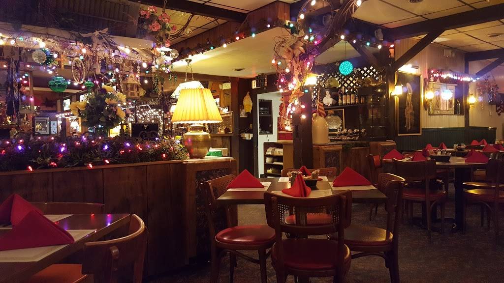 Bullshead Restaurant | restaurant | 1314 IL-251, Lostant, IL 61334, USA | 8153689382 OR +1 815-368-9382