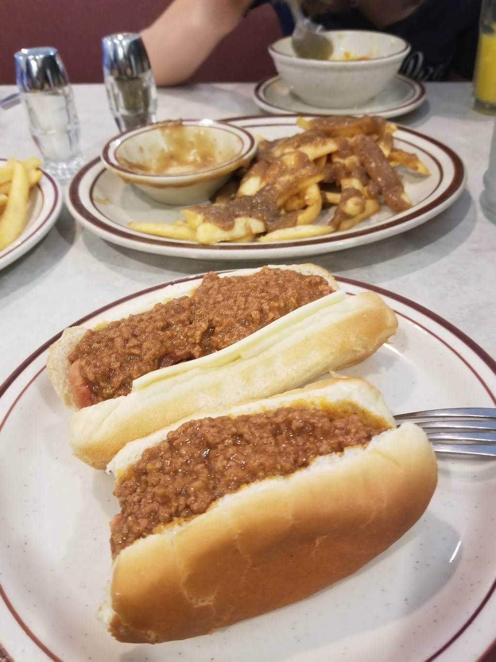 Hamilton Restaurant | restaurant | 55 W High St, Carlisle, PA 17013, USA | 7172494410 OR +1 717-249-4410