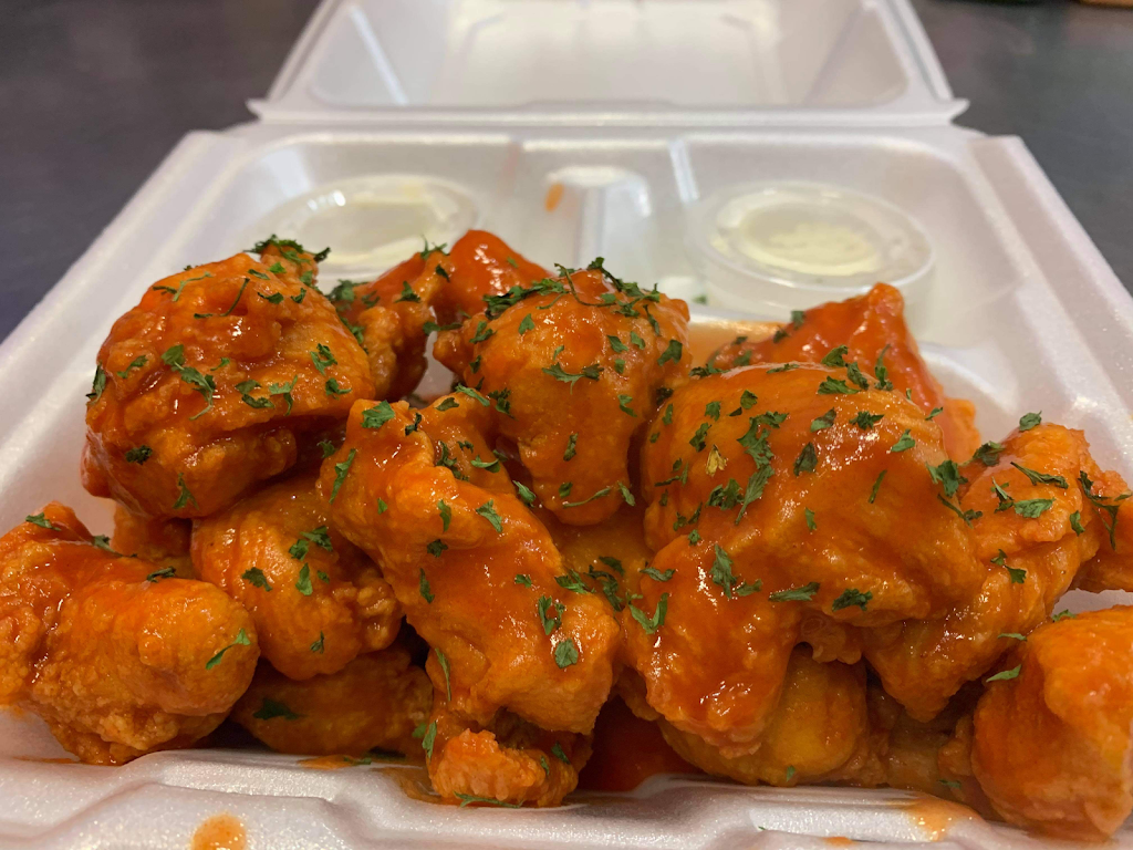 WING WORK | restaurant | 2200 W War Memorial Dr, Peoria, IL 61613, USA | 3094316805 OR +1 309-431-6805