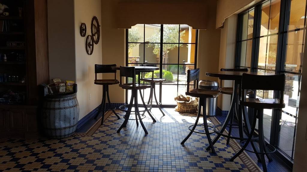 Blend | restaurant | 875 Bordeaux Way, Napa, CA 94558, USA | 7072513033 OR +1 707-251-3033