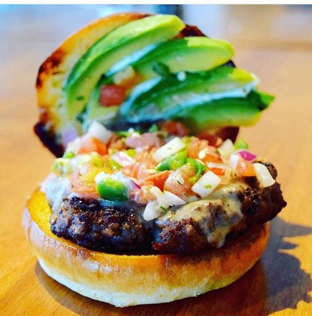 UR Burger | restaurant | 120 Mitchells Chance Rd, Edgewater, MD 21037, USA | 4434585382 OR +1 443-458-5382