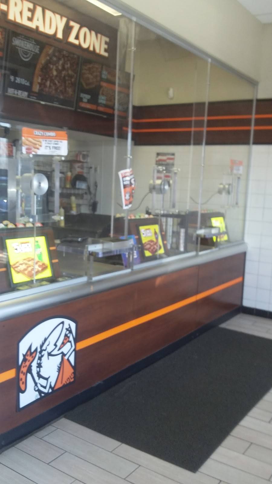 Little Caesars Pizza | meal takeaway | 2918 W Davison St, Detroit, MI 48238, USA | 3138656000 OR +1 313-865-6000