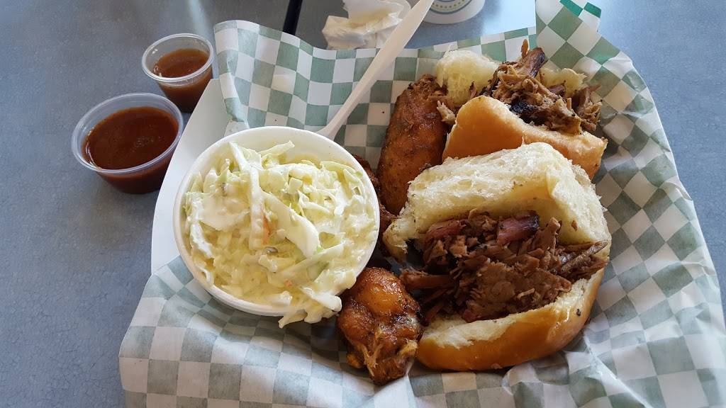 Midwest Best BBQ and Creamery | restaurant | 669 Justice Court, Loveland, OH 45140, USA | 5139659000 OR +1 513-965-9000