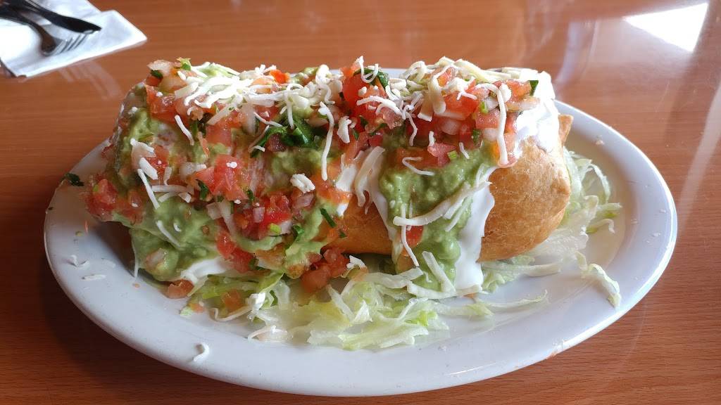 Los Molcajetes | restaurant | 901 Redwood St, Vallejo, CA 94590, USA | 7075635710 OR +1 707-563-5710