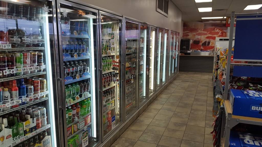 Hot Stuff Pizza | restaurant | 234 S Main St, Seymour, WI 54165, USA | 9208337790 OR +1 920-833-7790